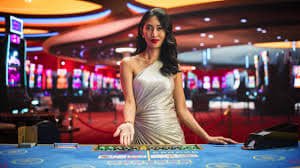 Antarmuka aplikasi mobile solis77 menampilkan meja Live Baccarat dengan statistik real-time